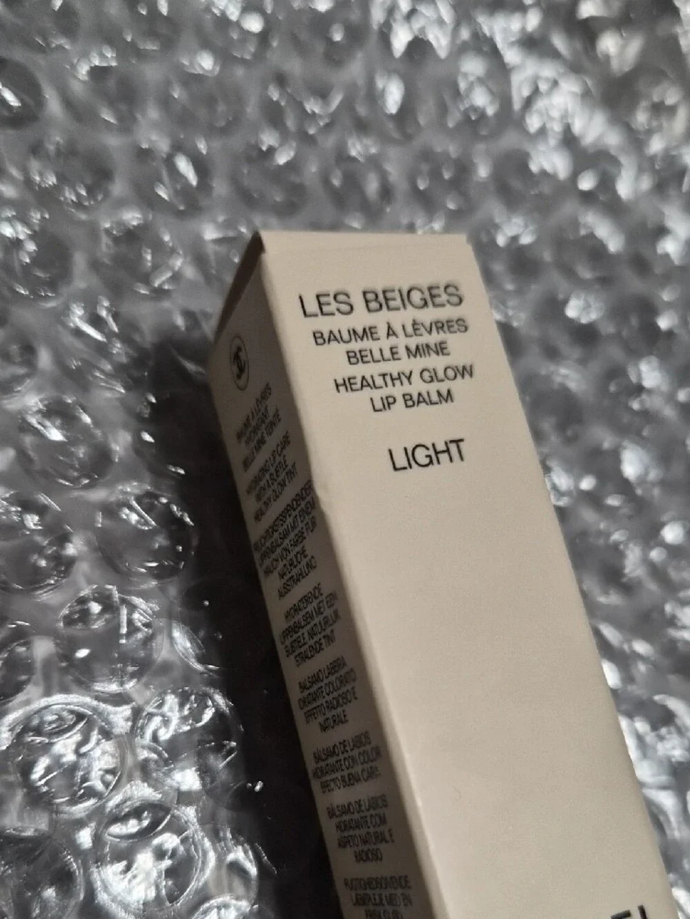 CHANEL Les Beiges Healthy Glow Lip Balm - Light